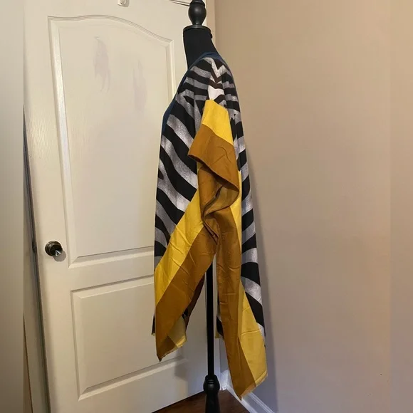 Janice Apparel Cotton Wool Poncho Wrap Gold Black Blue One Size Colorful Classy - Picture 3 of 9